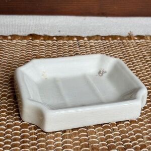 Antique East Liverpool Potteries Semi-Porcelain USA White Soap Dish